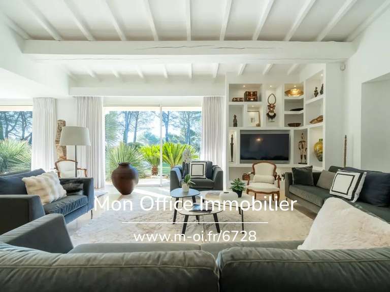 Propriété Lambesc - 8 chambres - 307m²