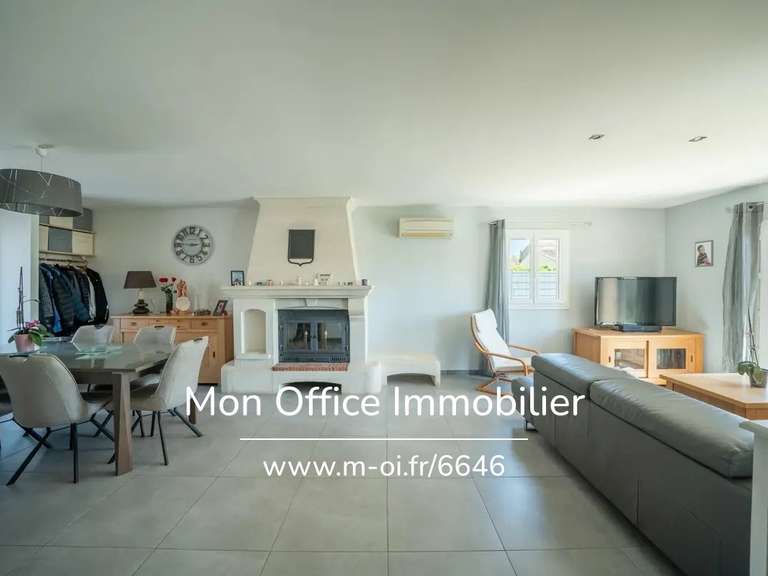 Villa Lambesc - 4 chambres - 110m²