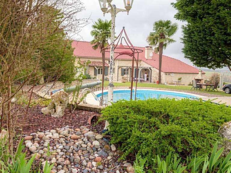 Maison Lamontjoie - 5 chambres - 276m²