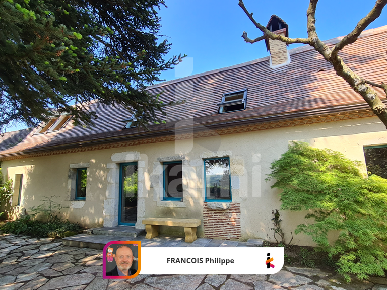 Maison Lamonzie-Montastruc - 4 chambres - 204m²
