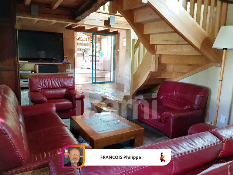 Maison Lamonzie-Montastruc - 4 chambres - 204m²