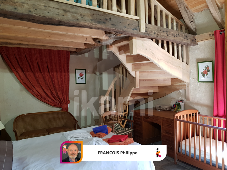 Maison Lamonzie-Montastruc - 4 chambres - 204m²
