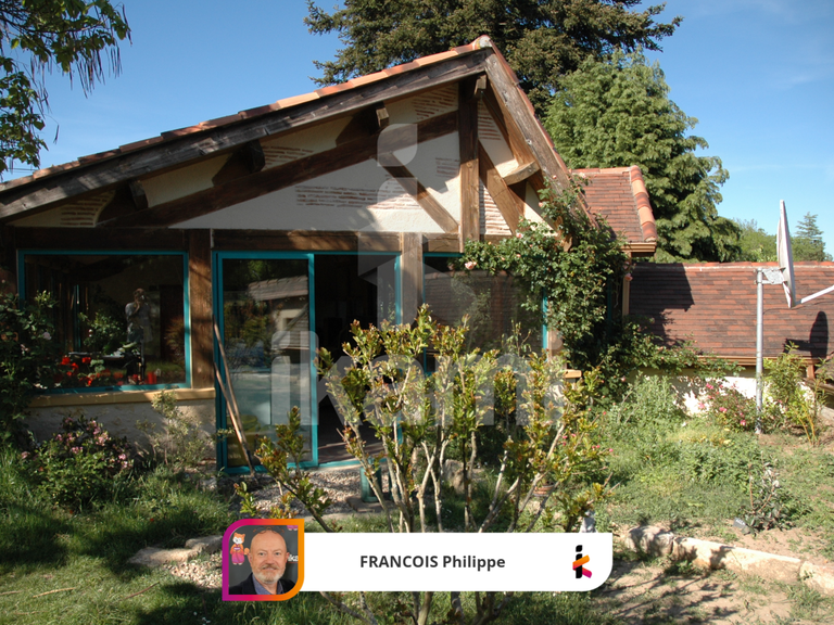 Maison Lamonzie-Montastruc - 4 chambres - 204m²