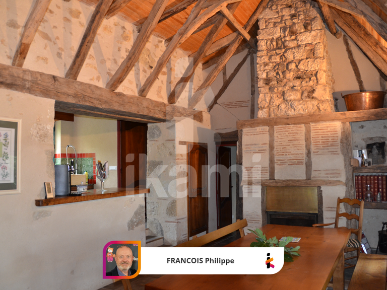 Maison Lamonzie-Montastruc - 4 chambres - 204m²