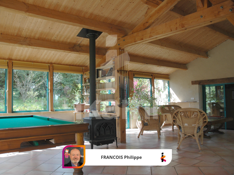 Maison Lamonzie-Montastruc - 4 chambres - 204m²