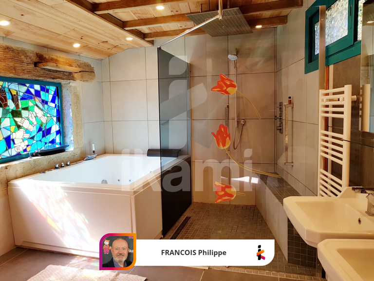 Maison Lamonzie-Montastruc - 4 chambres - 204m²