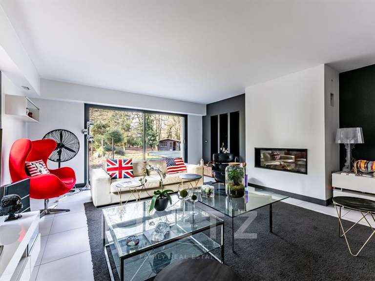 Maison Lamorlaye - 6 chambres - 420m²
