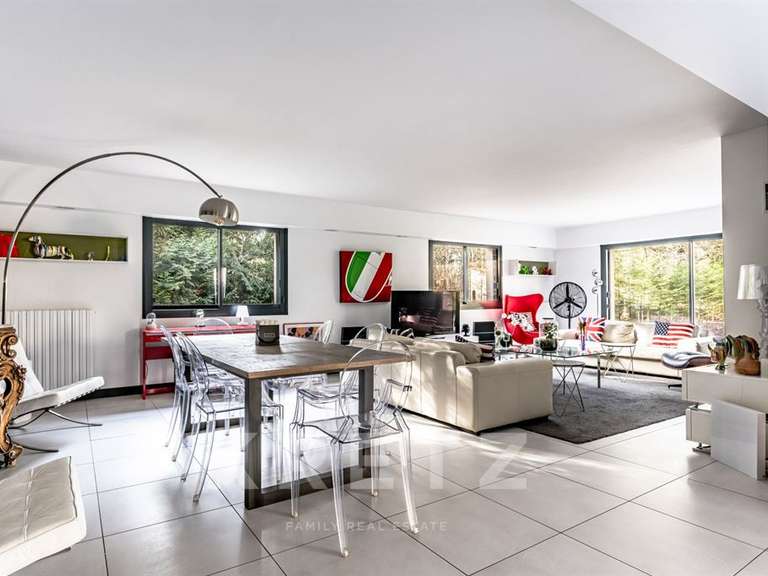 Maison Lamorlaye - 6 chambres - 420m²