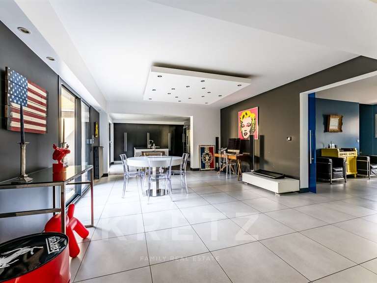 Maison Lamorlaye - 6 chambres - 420m²