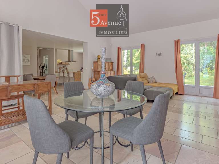 House Lamorlaye - 6 bedrooms - 212m²