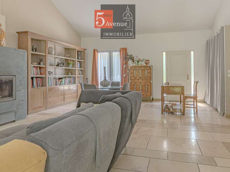 House Lamorlaye - 6 bedrooms - 212m²