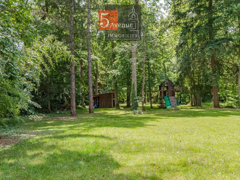 House Lamorlaye - 6 bedrooms - 212m²