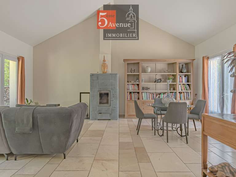 House Lamorlaye - 6 bedrooms - 212m²