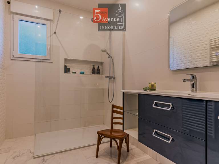 House Lamorlaye - 7 bedrooms - 450m²