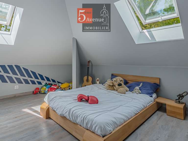 House Lamorlaye - 7 bedrooms - 450m²