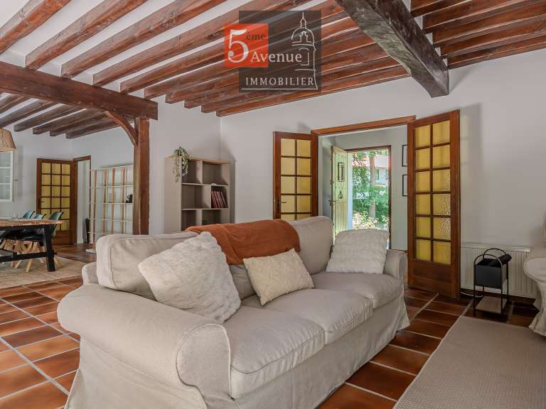 House Lamorlaye - 5 bedrooms - 170m²