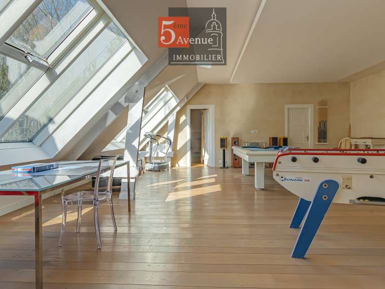 Maison Lamorlaye - 6 chambres - 400m²