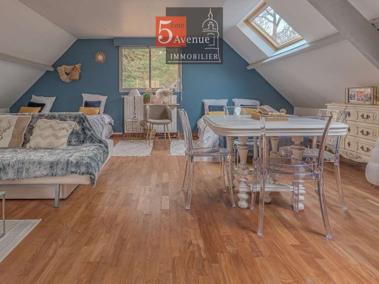 Maison Lamorlaye - 6 chambres - 400m²