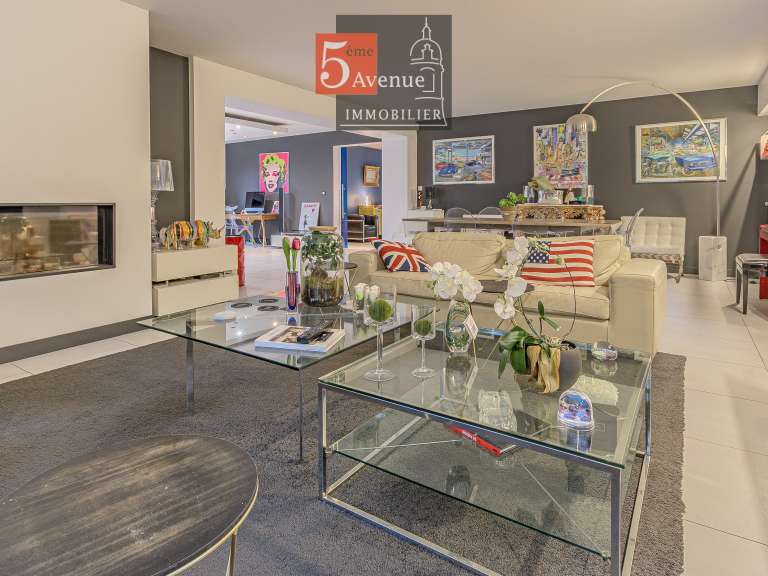 Maison Lamorlaye - 6 chambres - 400m²