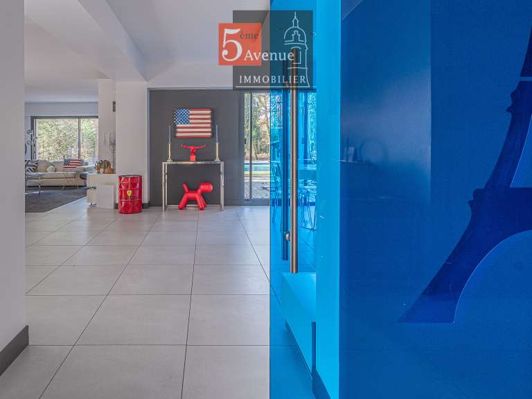 Maison Lamorlaye - 6 chambres - 400m²