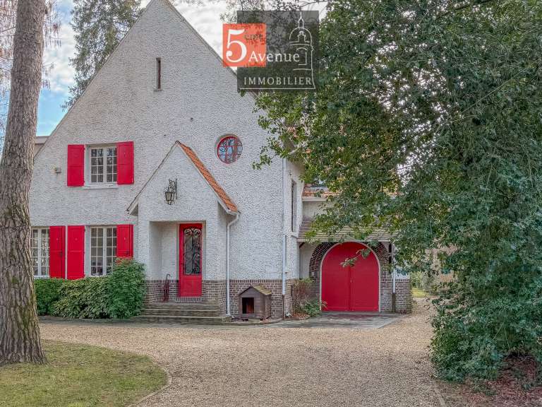 Maison Lamorlaye - 5 chambres - 164m²