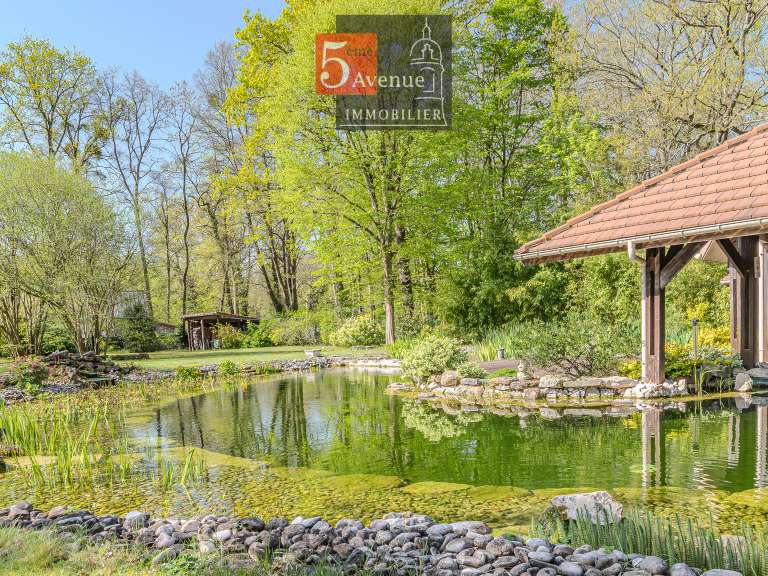 Maison Lamorlaye - 5 chambres - 164m²