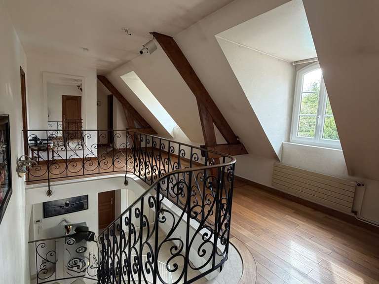 House Lamorlaye - 5 bedrooms - 320m²