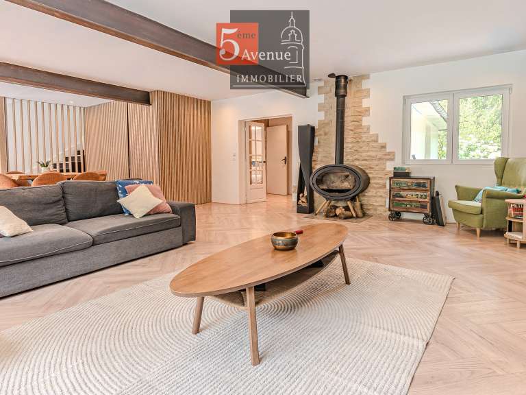 Maison Lamorlaye - 7 chambres - 295m²