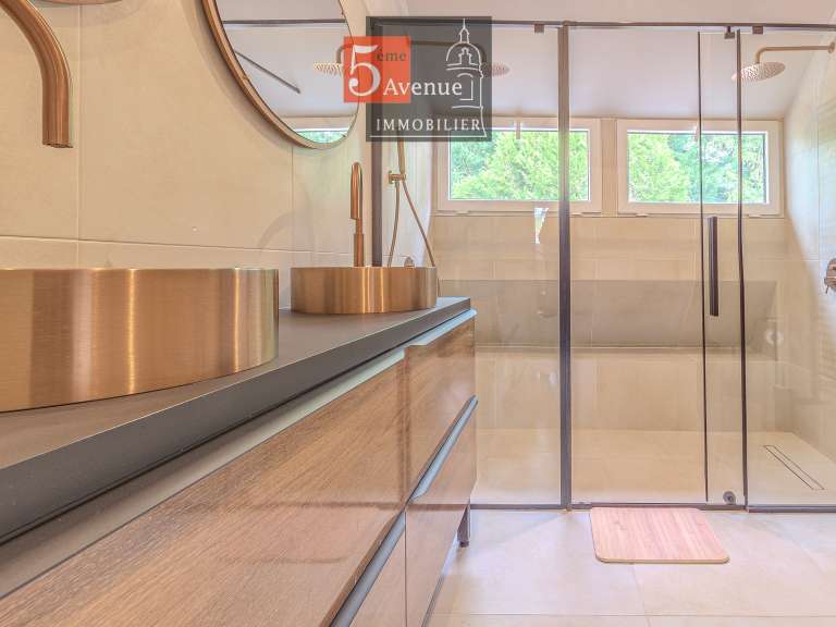 Maison Lamorlaye - 7 chambres - 295m²