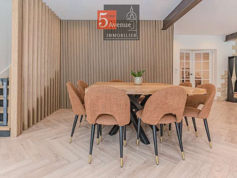 Maison Lamorlaye - 7 chambres - 295m²