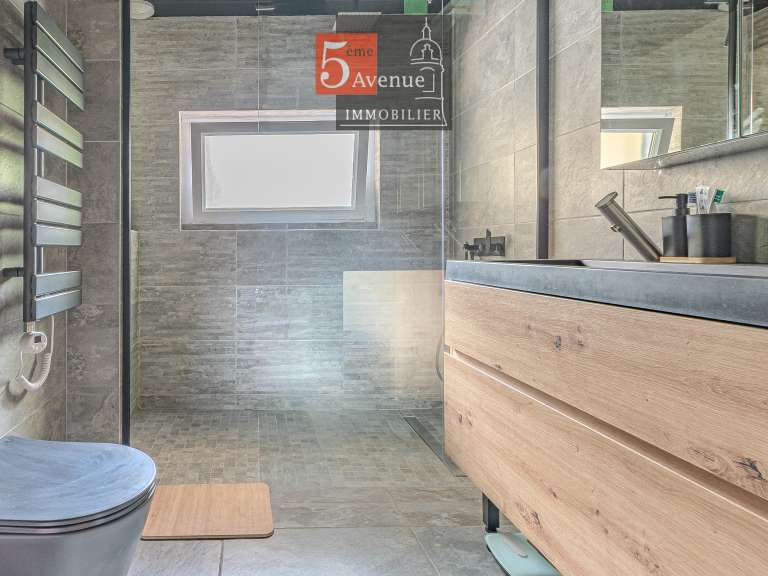 Maison Lamorlaye - 7 chambres - 295m²