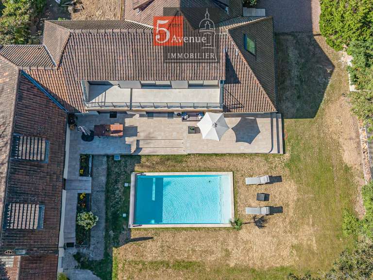 Maison Lamorlaye - 7 chambres - 295m²