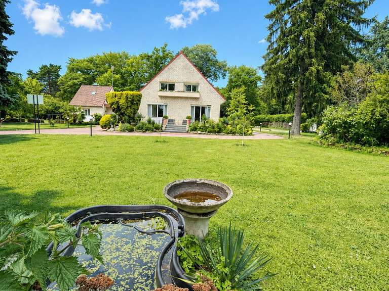 Maison Lamorlaye - 5 chambres - 267m²