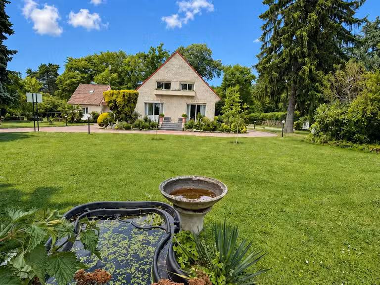 Maison Lamorlaye - 5 chambres - 267m²