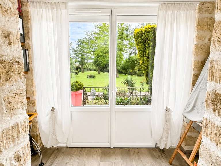 Maison Lamorlaye - 5 chambres - 267m²