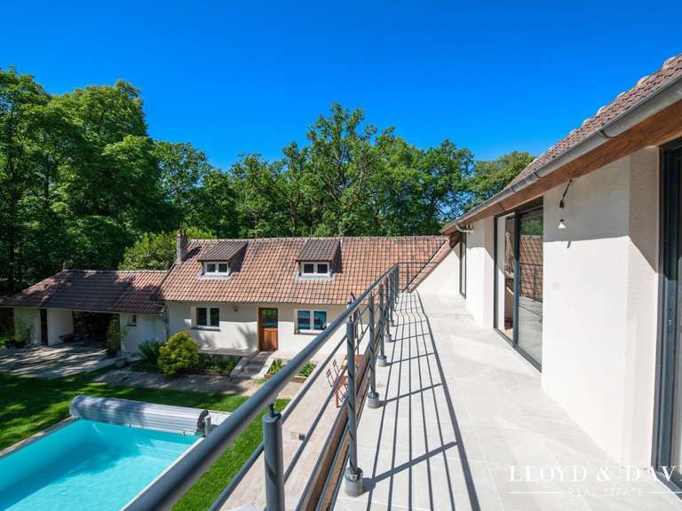 House Lamorlaye - 7 bedrooms - 290m²