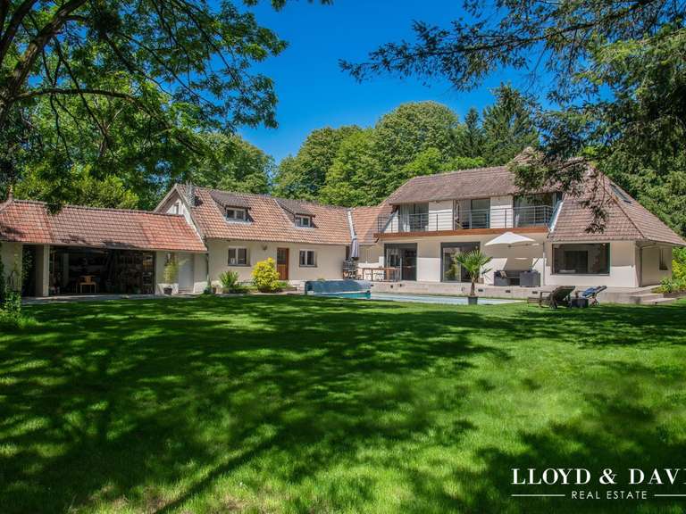 House Lamorlaye - 7 bedrooms - 290m²