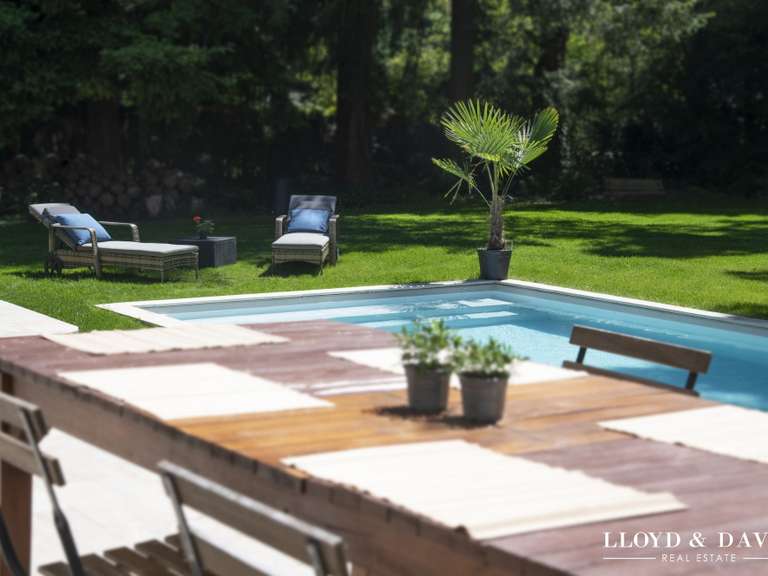 House Lamorlaye - 7 bedrooms - 290m²