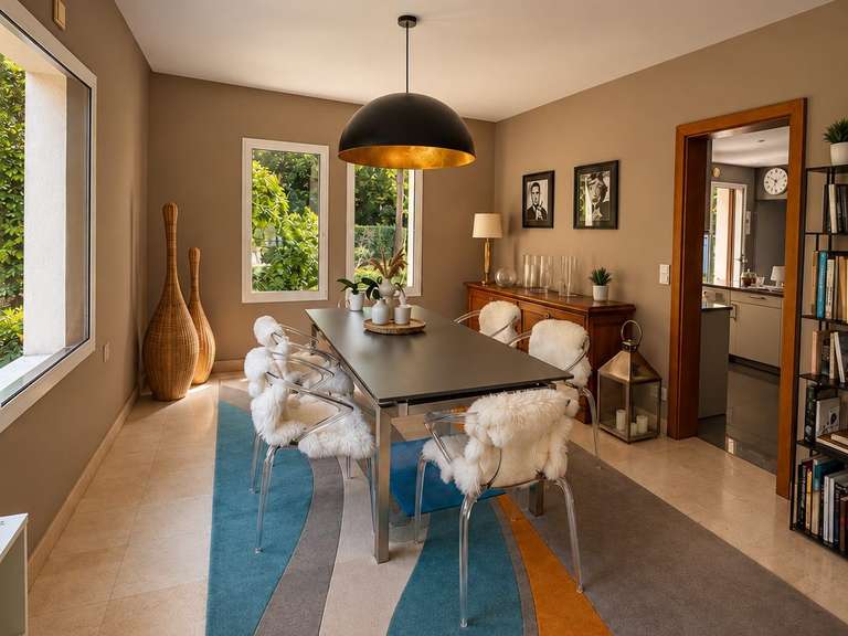 Maison Lamorlaye - 3 chambres - 255m²