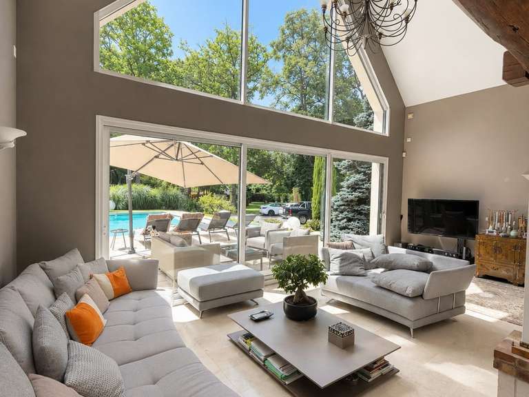 Maison Lamorlaye - 3 chambres - 255m²