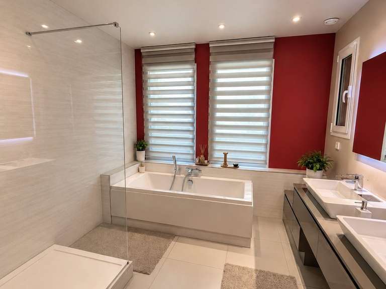 Maison Lamorlaye - 3 chambres - 255m²