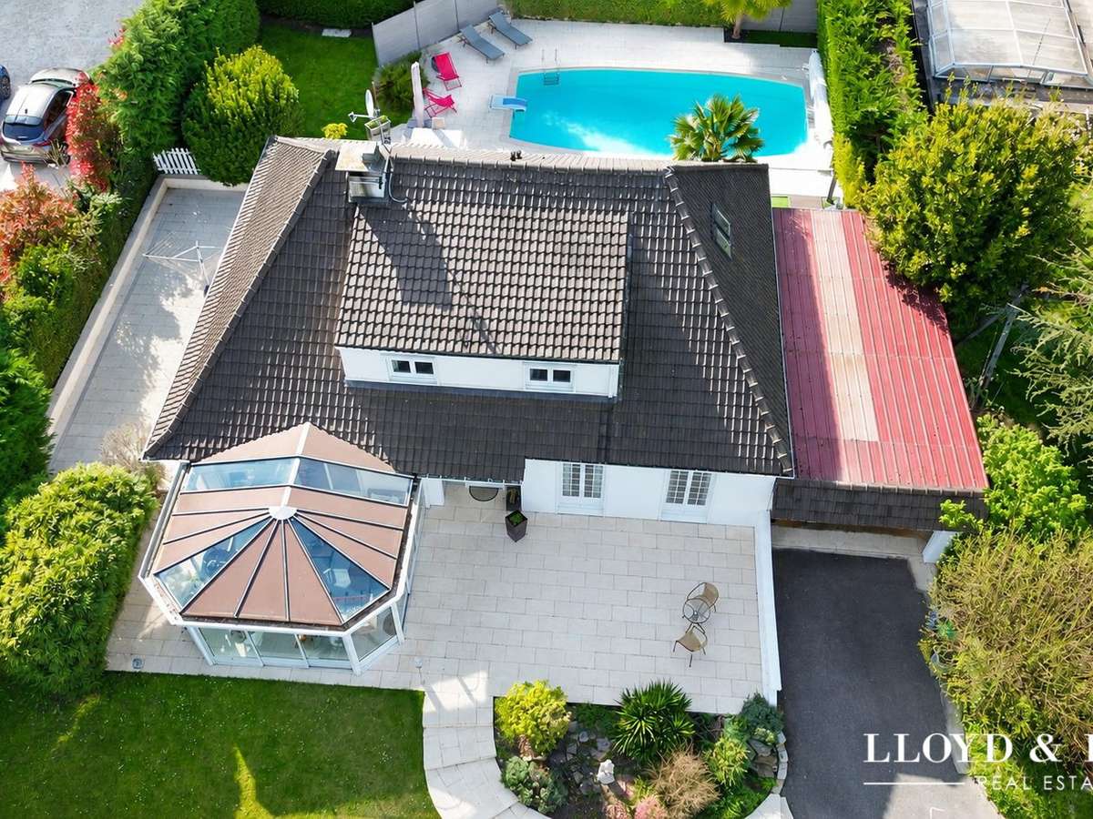 House Lamorlaye