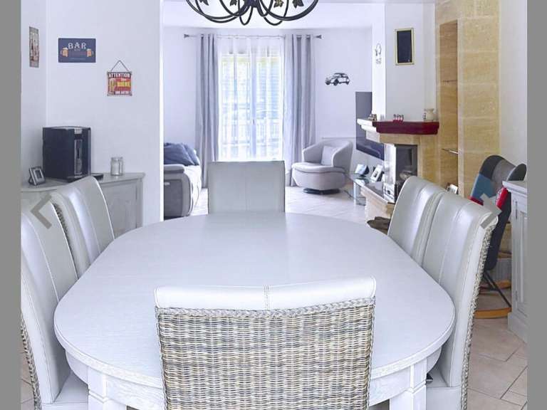 Maison Lamorlaye - 4 chambres - 165m²