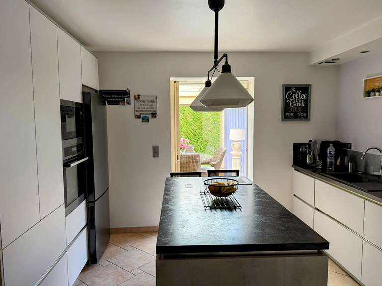 Maison Lamorlaye - 4 chambres - 165m²