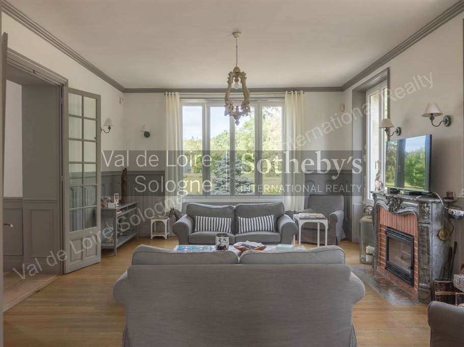 House Lamotte-Beuvron