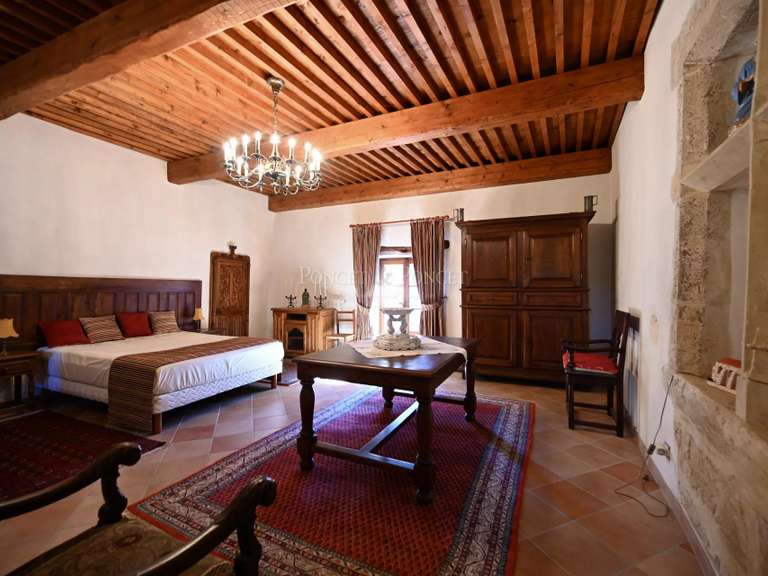 Propriété Lamotte-du-Rhône - 5 chambres - 710m²