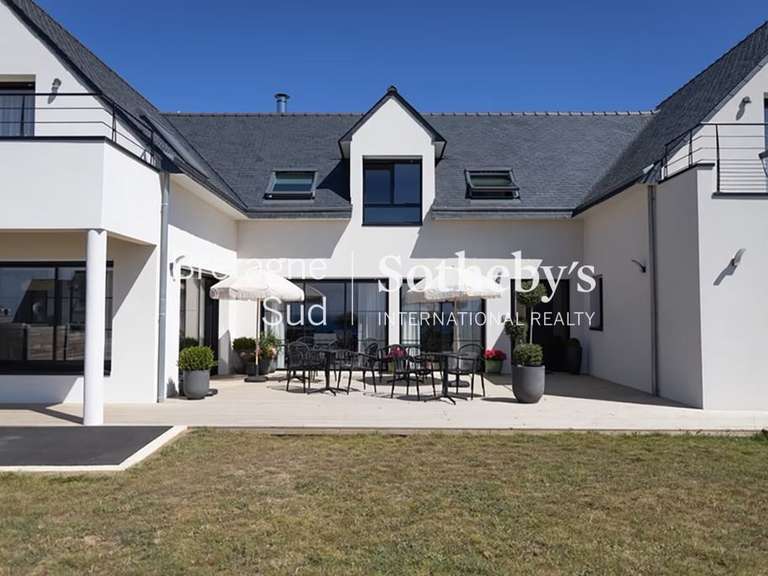 Maison Lampaul-Plouarzel - 7 chambres - 340m²