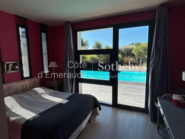 House Lancieux - 6 bedrooms - 322m²