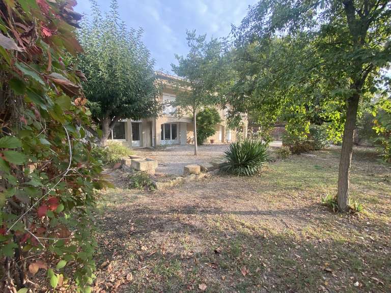 Maison Lançon-Provence - 4 chambres - 280m²