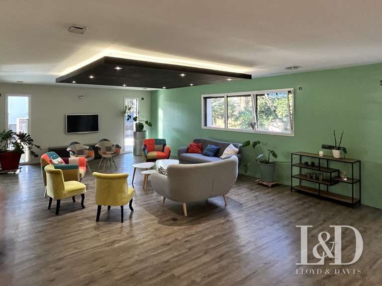 Maison Landerneau - 5 chambres - 279m²